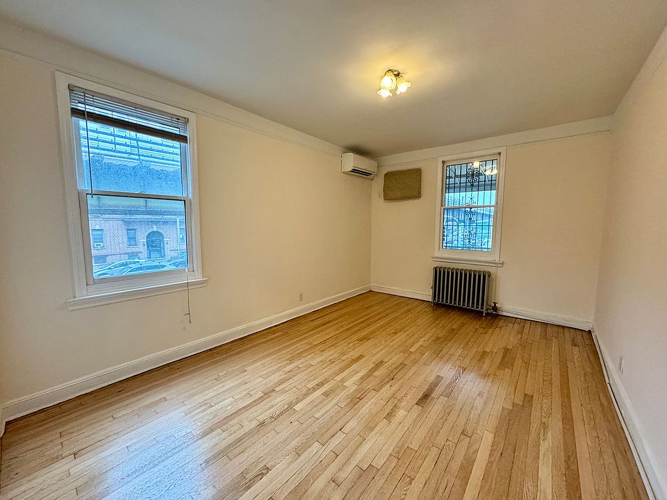 2nd image of 31-01 34th Ave #1