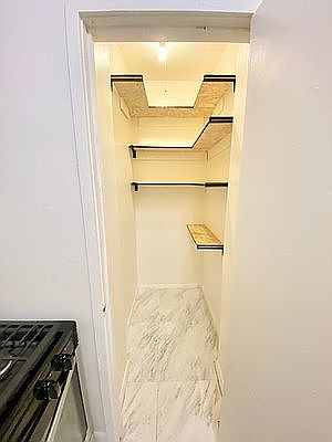 2nd image of 208 W 119th St APT 1M