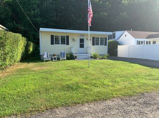 48 Rest View Ln, Wells, ME 04090