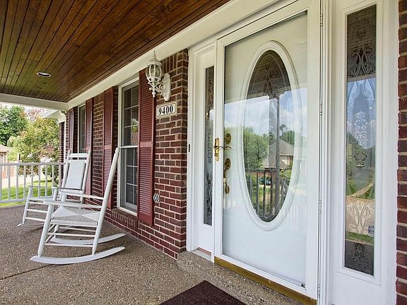 9400-Exhibition-Ct-20