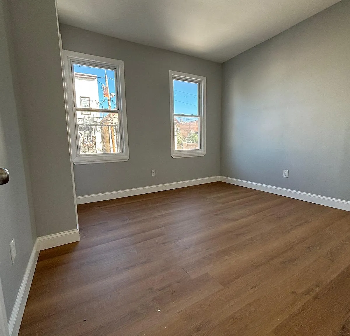 3 bed, $2,300 — Photo 1