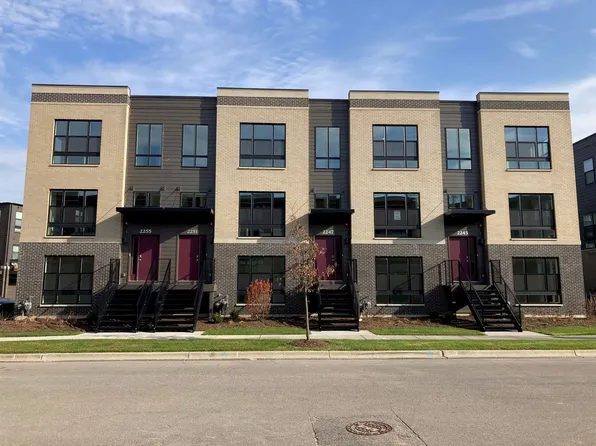 2247 Venture Dr, Schaumburg, IL 60173