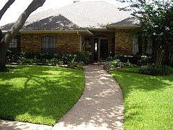 1st image of 1549 Croston Dr