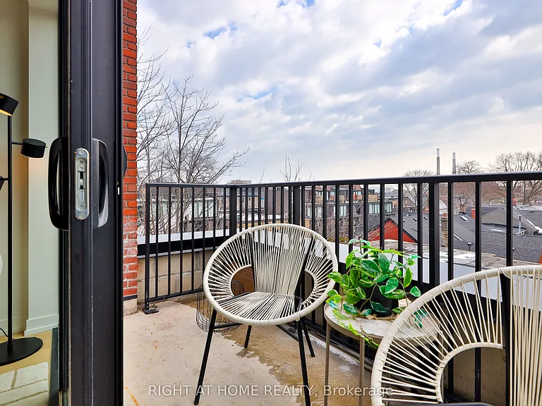 761 Queen St E #205 — Photo 16