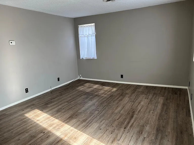 372 Sherman St #372 — Photo 3