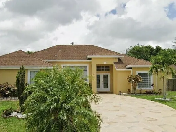 485 SW Dagget Avenue, Port St Lucie, FL 34953