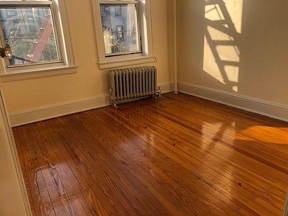 5th image of 31-44 34th St #2L