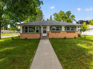 916 Jefferson STREET, West Bend, WI 53090