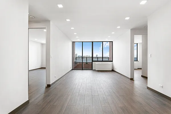 Rented by Compass | media 13