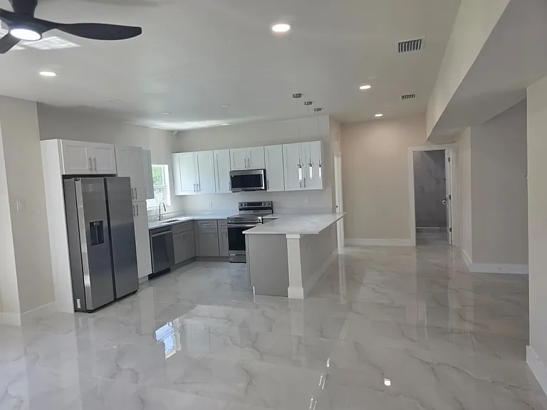 13251 Coral Dr — Photo 4