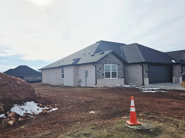 840 E Crystal Avenue, Nixa, MO 65714