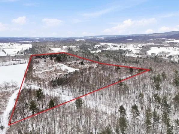 699 Cross Creek Ln, Wyalusing, PA 18853