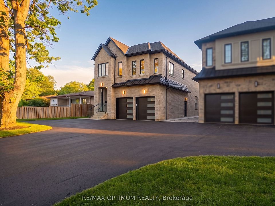 1st image of 30 McLaughlin Rd N
