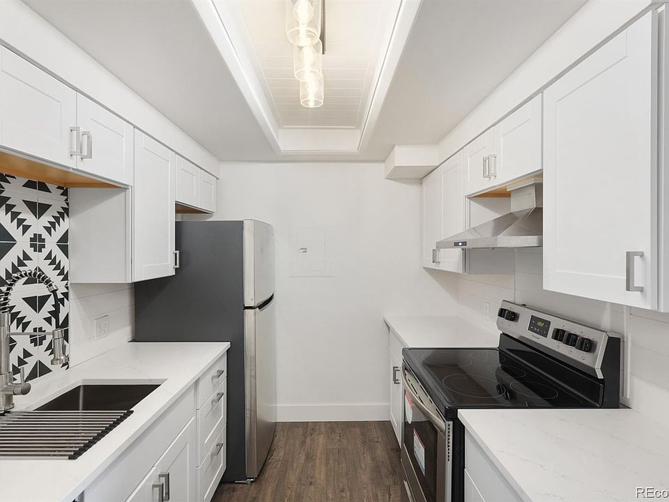 1st image of 2929 W Floyd Avenue #316