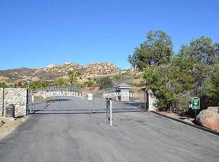 1490 Montana Serena Ct, El Cajon, CA 92021