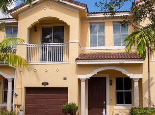 15051 SW 9th Ln, Miami, FL 33194