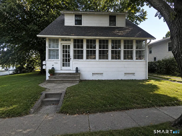97 Loomis St — Photo 1