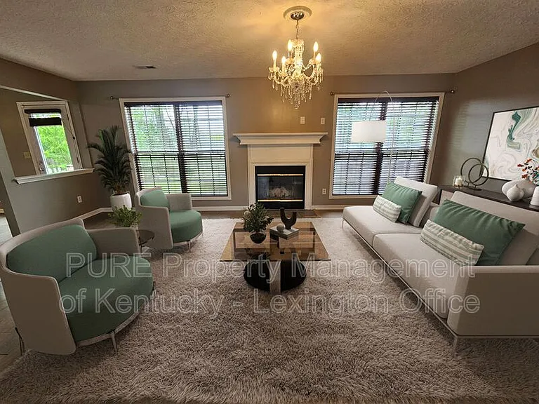 528 Newbury Way — Photo 4