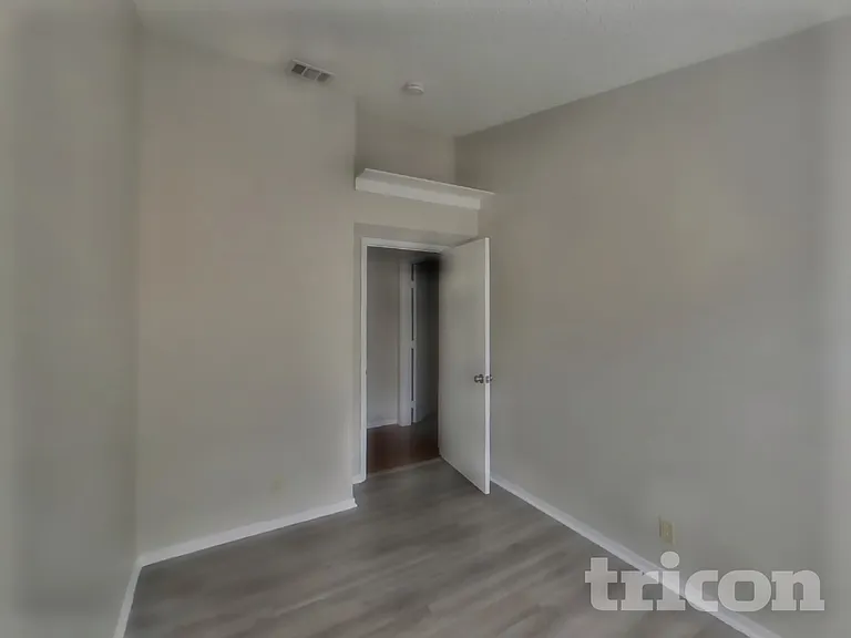 938 Chaps Cir — Photo 11