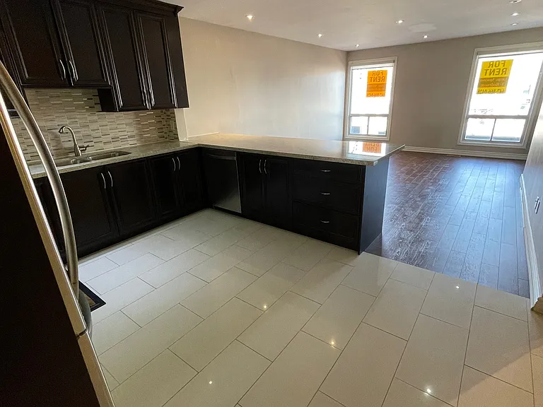 1729 Eglinton Ave W #1739 — Photo 22