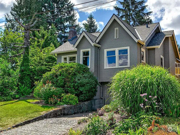 1059 NE 98th Street, Seattle, WA 98115