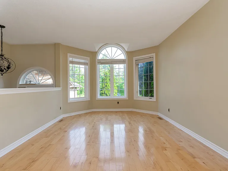 49 Logan Ct #UL - 49 LOGAN CRT — Photo 11
