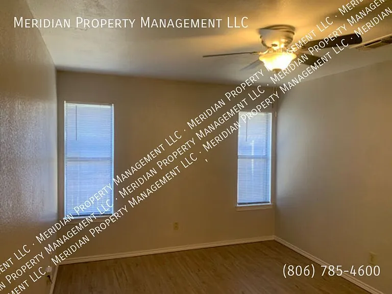 2019 S Loop 289 — Photo 18