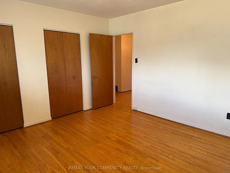 300 Driftwood Ave #UPPER — Photo 14