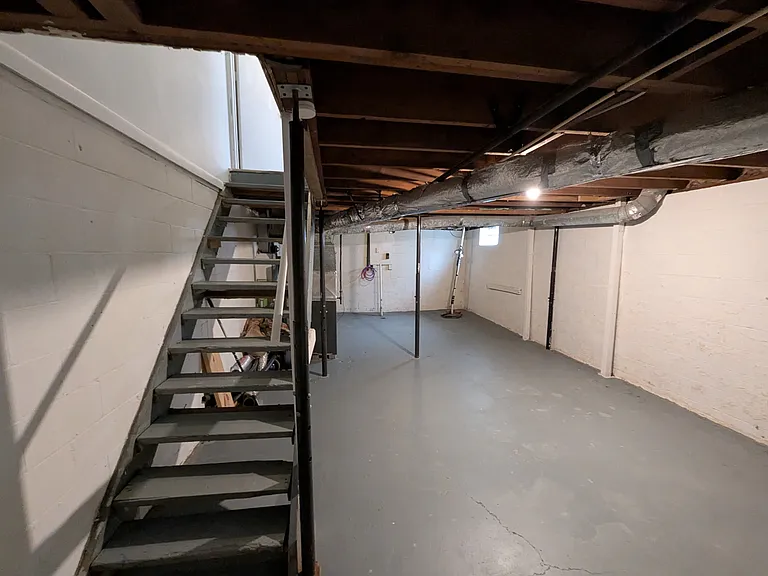 2019-2021 Grasmere Ave — Photo 10