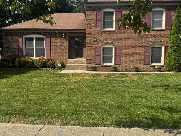10521 Applecross Way, Louisville, KY 40223
