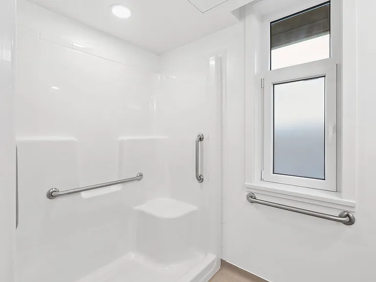 4277 Norland Ave — Photo 5