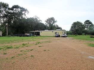 331 Devereaux Dr, Natchez, MS 39120