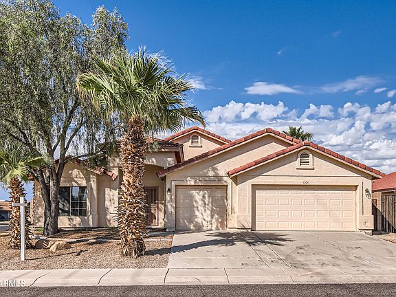 2nd image of 1204 E ROSEMONTE Drive