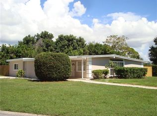 1001 Dartmouth Dr, Bradenton, FL 34207