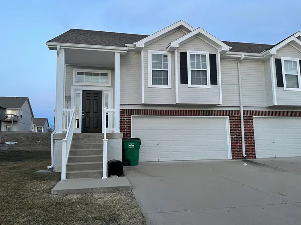 3013 Eagle Ridge Dr, Platte City, MO 64079