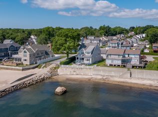 40 E Shore Dr, Niantic, CT 06357