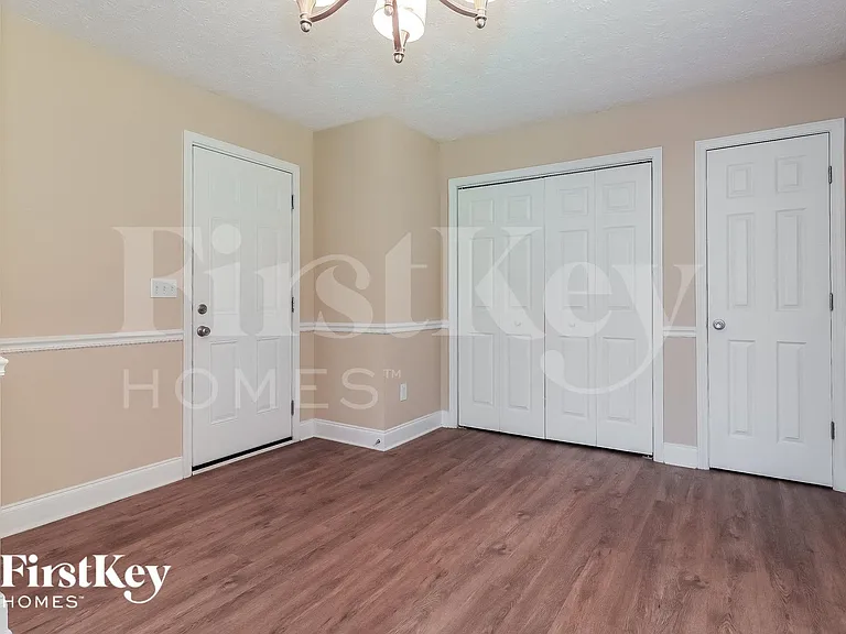 124 Swafford Dr — Photo 4