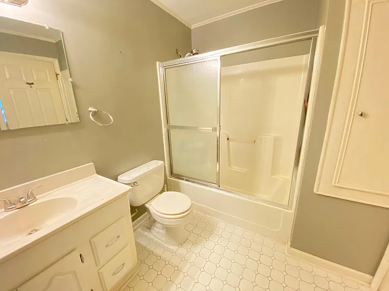 Full Bath