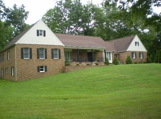2 Clarissa Dr, Summersville, WV 26651