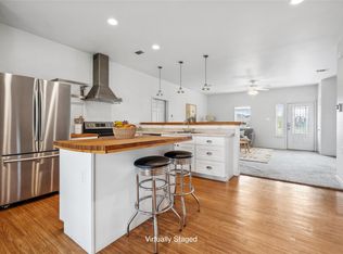 826 Savannah Cv, Elgin, TX 78621