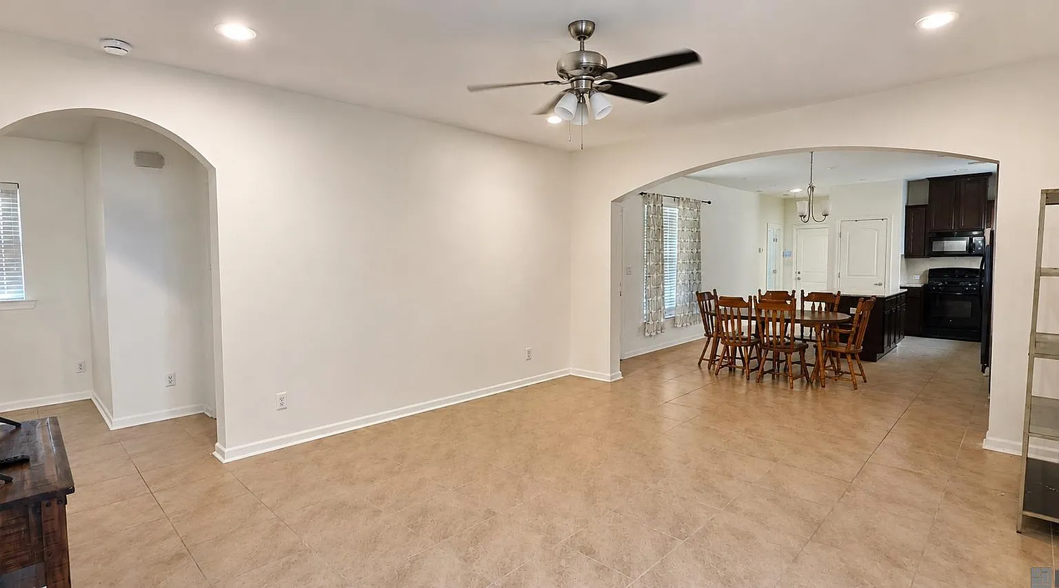3 bed, 1653 sqft, $2,500 — Photo 3