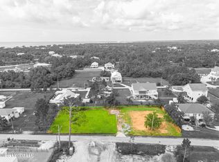 223 Sandy St, Waveland, MS 39576