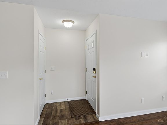 5th image of 10478 Jesica Ln Unit 3