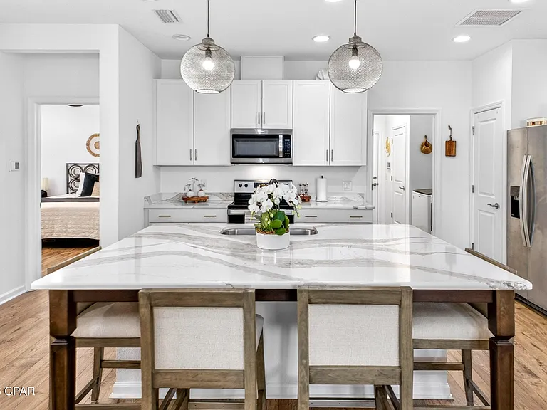 8980 Coral Reef Way — Photo 16