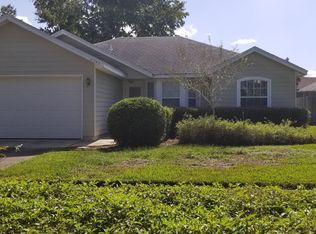 2345 Tigress Ln, Middleburg, FL 32068
