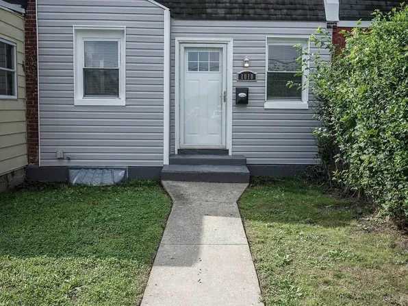 1010 Ash Rd, Sharon Hill, PA 19079