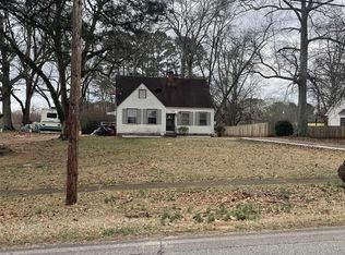 250 Lagrange St, Grantville, GA 30220