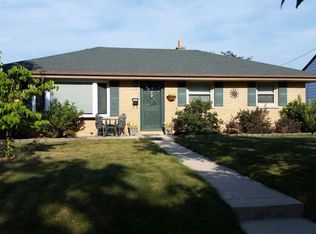 3700 S 86th St, Milwaukee, WI 53228