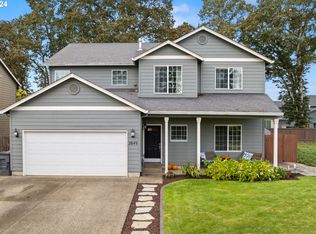 2849 NW Pinot Noir Dr, McMinnville, OR 97128