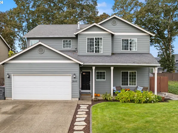 2849 NW Pinot Noir Dr, McMinnville, OR 97128